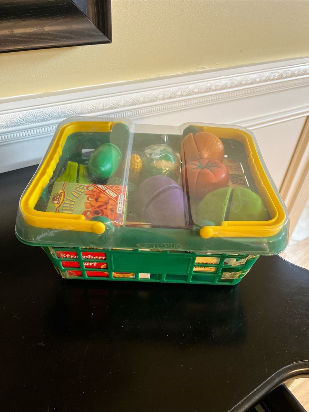 vintage 90s NIOB Battat Brand basket w/18 piece variety of velcroed & boxed food